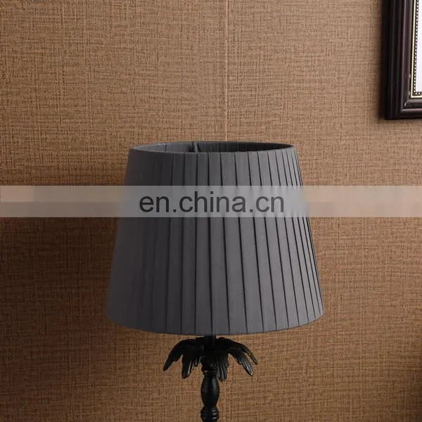 Good Choose Wedding Gift Indoor Lights Decoration Iron Material Vintage Bedside Table Lamp photo-4