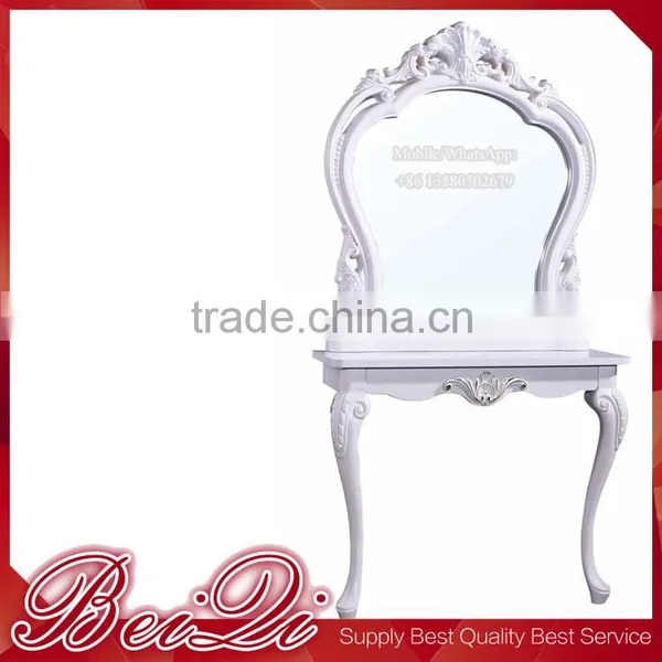 Beautiful Hairdressing Salon Styling Stations Mirrors Design