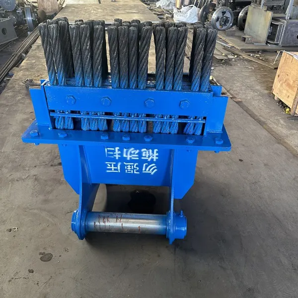 Producing Custom Excavator Modified Steel Brushes, Tunnel Invert Three-row and Four-row Cleaning Brushes photo-2
