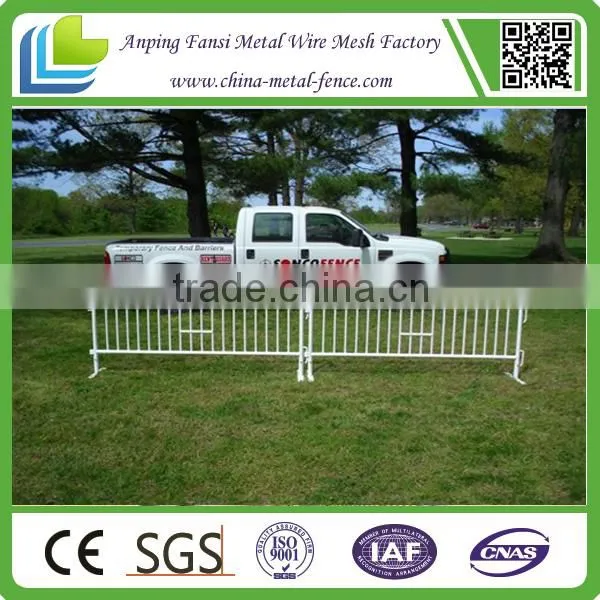 in China Hot New Product Portable Road Traffic Barricades for Sale photo-4