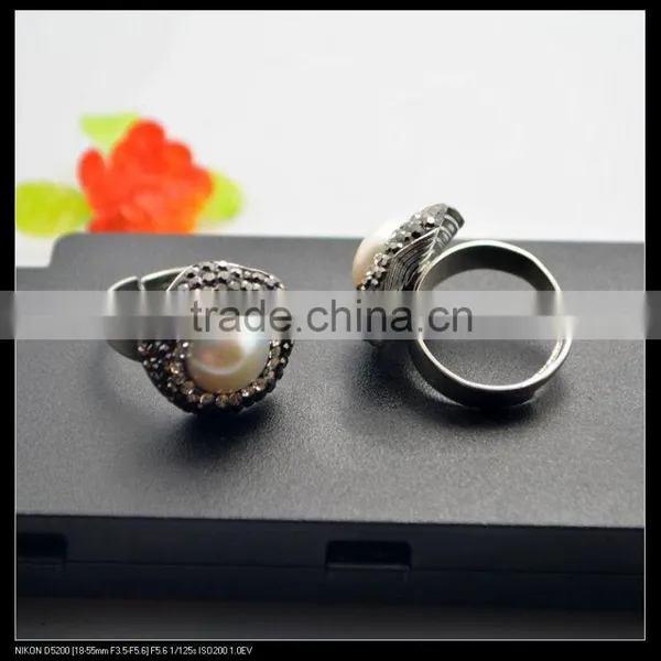 LFD-009R ~ Wholesale Nature Freshwater Pearl Rings, Rhodium Plated Crystal Rhinestone Paved Pearl Ring Jewelry Adjustable Size photo-3