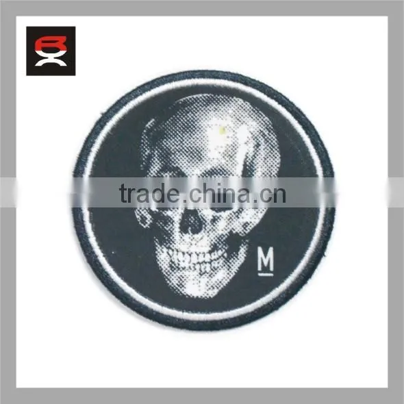 Irregular Shape Iron on Woven Badge/woven Patch photo-4