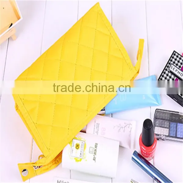 Promotional Various Color Small Round Cosmetic Bag With Mirror photo-3