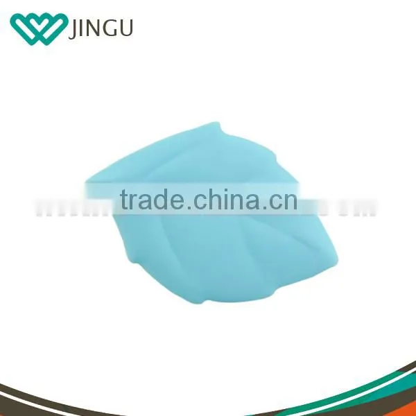 2016 China Supplier Promotional Leaf Shaped Silicone Pocket Cup photo-5