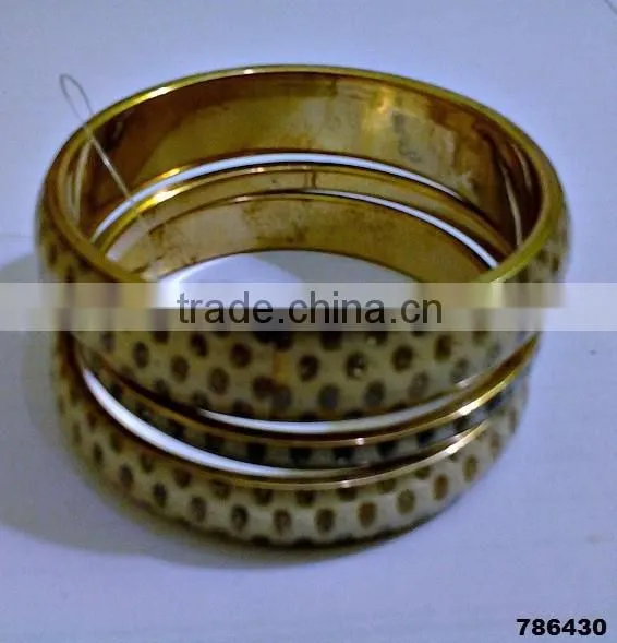 Brass Metal & Wood Fashion Bangle Bracelet Set photo-4