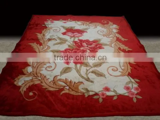 China Suppliers Quilt Blankets Rebel Wholesale 100% Polyester Knitted Cuddly Micro Fleece Blanket photo-2