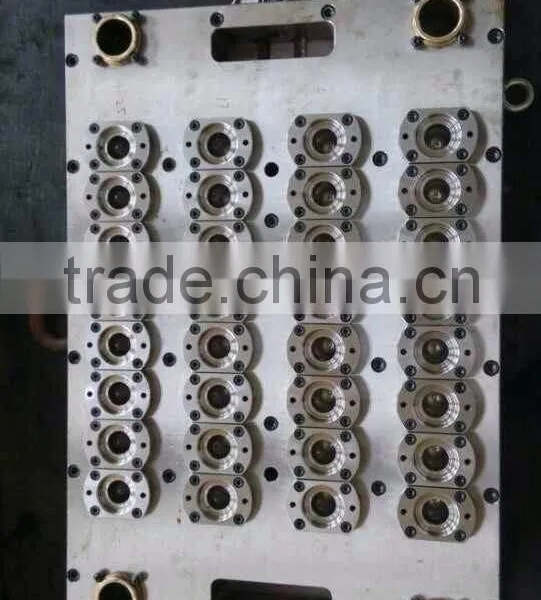 PREFORM BOTTLE INJECTION MOULDING MACHINE FOR PET photo-2