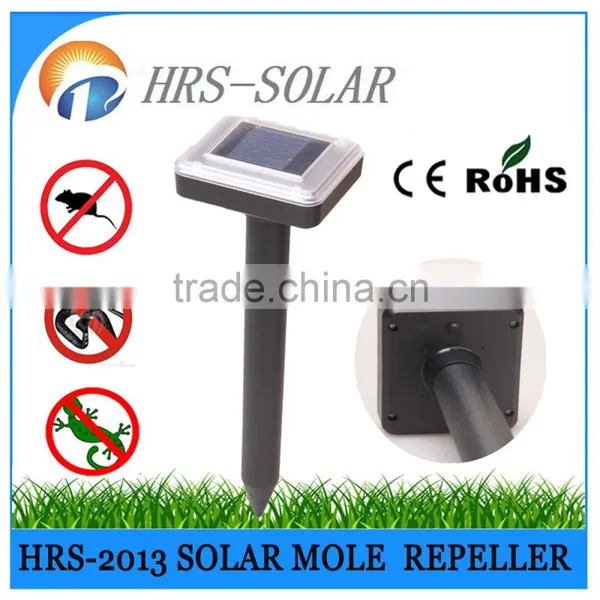 Home or garden sonic pest control vibration Solar snake repeller