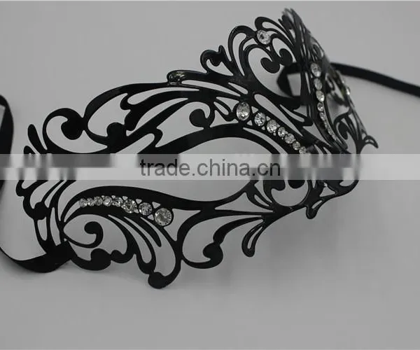 Venetian Black Metal Filigree Masquerade Mask With Diamantes Halloween photo-2