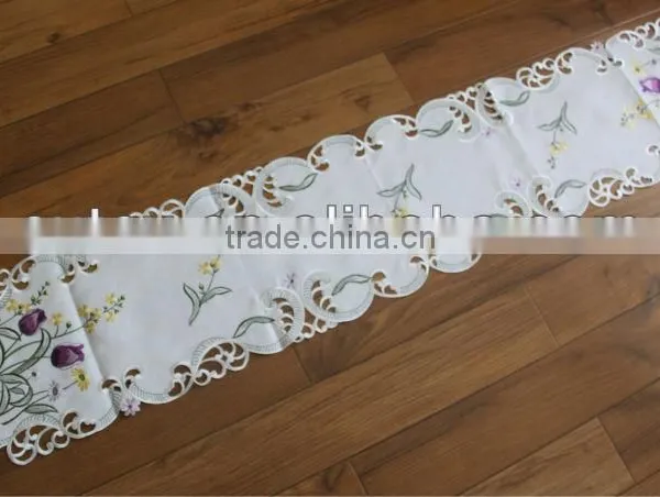 2014 Embroidery Table Runner, 100% Polyester Table Runner photo-2