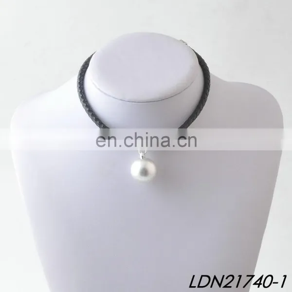 Handmade Big Freshwater Pearl Pendant Choker Necklace Fashion Leather Necklace Jewelry photo-3