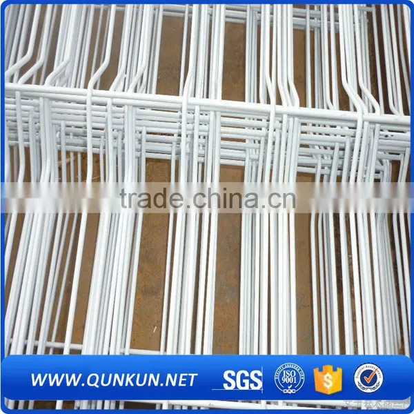 Factory Garden Fencing Ideas / House Fences and Gates photo-5