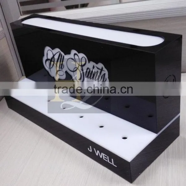 2016 New Style Illuminated Makeup Arylic Display Rack LED Acrylic Display Stand photo-3