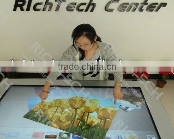 RichTech 42inch Interactive Multi-touch Table Amazing Effects for Advertising photo-2