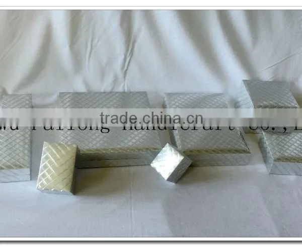Factory Customized Plastic Gift Box Jewelry Packaging Customized Velvet Gift Box photo-5