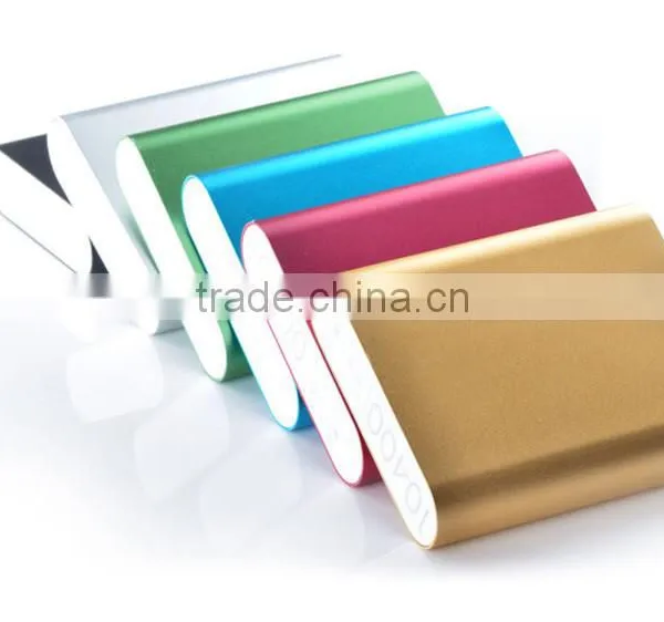 OEM Factory Wholesale High Capacity mi Power Bank 10400mah photo-3