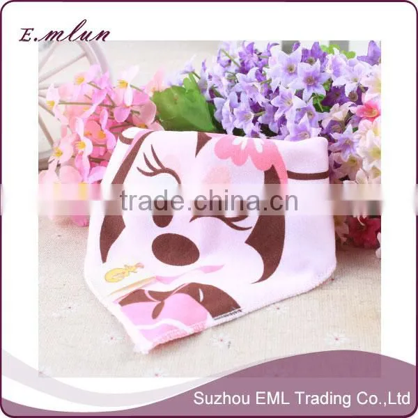 Wholesale Triangular Cotton Bibs With Buttons photo-2