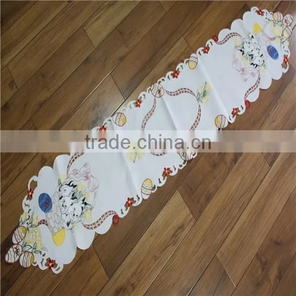 Easter Table Runner photo-3