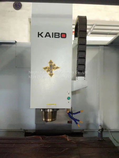 China Used Cnc Vertical Automatic Working Machining Center photo-5