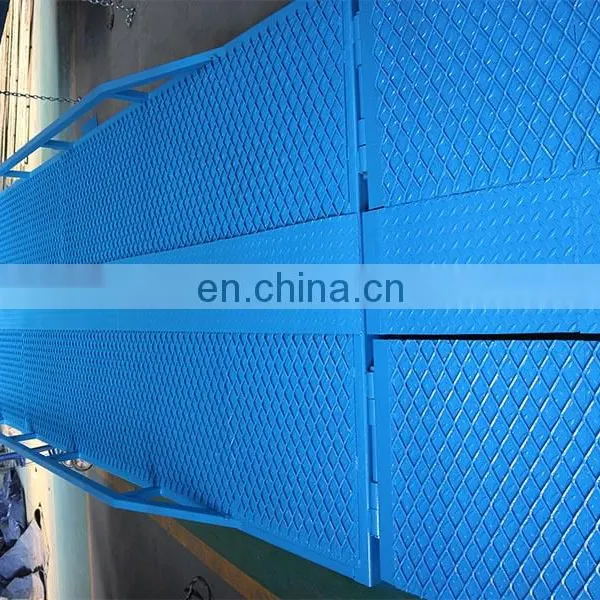 7LYQ Shandong SevenLift Manual Folding Hydraulic Stationary Warehouse Forklift Loading Dock Ramp Pictures photo-3