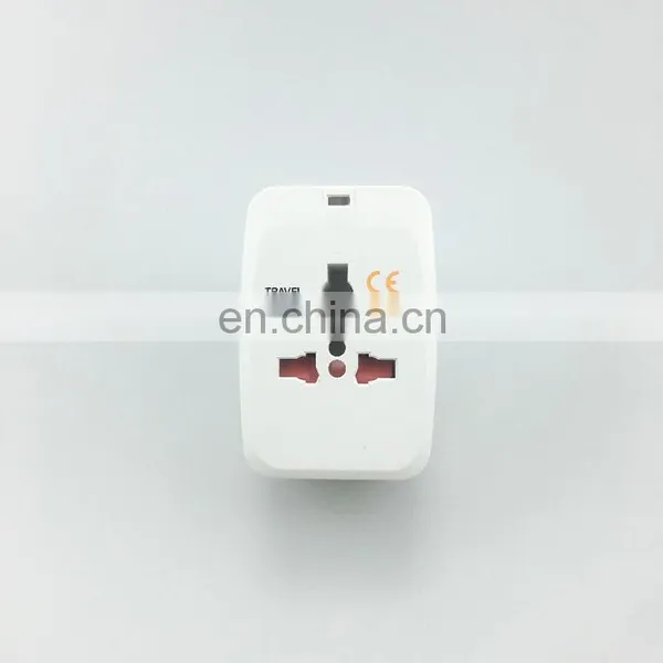 Wholesale One to Three Multi Outlet 3 Round Pin 1A/2A USB Conversion Plug Travel Adaptor photo-3