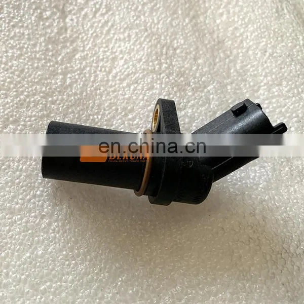 Made In China SINOTRUK SITRAK MAN MC11/MC13 Motor Accessories 200V27120-7038 Rotational Speed Sensor photo-2