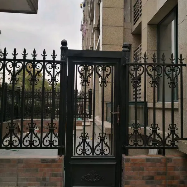 Architectural Grade Outdoor Fence for Villas - Structural Engineering Compliance Guaranteed photo-4