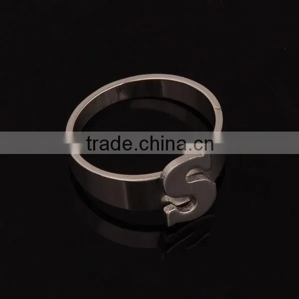 S Letter Ring photo-2