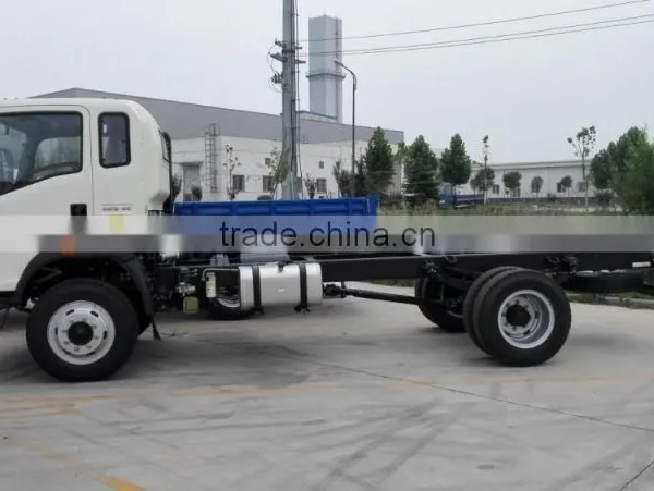 SINOTRUK New Design HOWO 4x2 8 Ton Rigid Light Truck Chassis photo-2