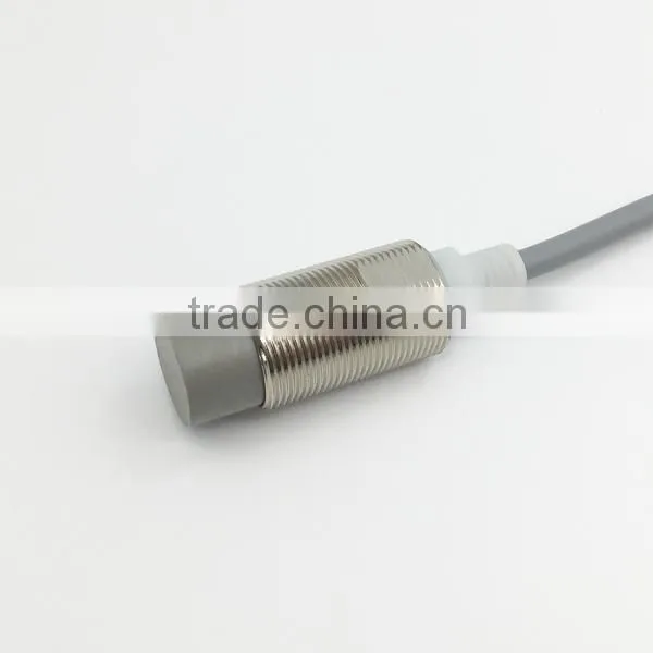 M18 Inductive Distance 9-11mm Proximity Transducer Switch photo-2