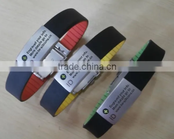 Custom Silicon Bracelet With Engraved id Plate Sports Bracelet