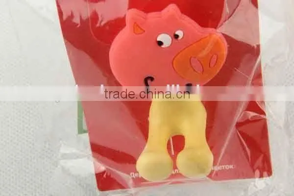 Sucker Type Pig Shaped Plastic Bathroom Accessories/toothbrush Holder photo-2