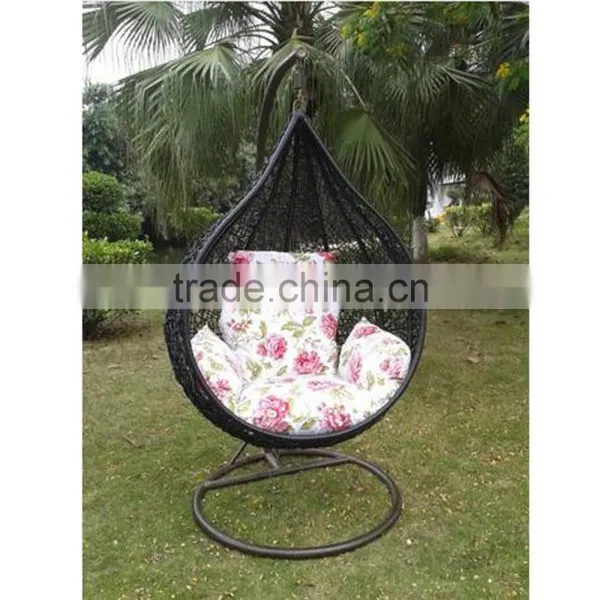 Beautiful Tear Shape Hanging Chair Rattan photo-3