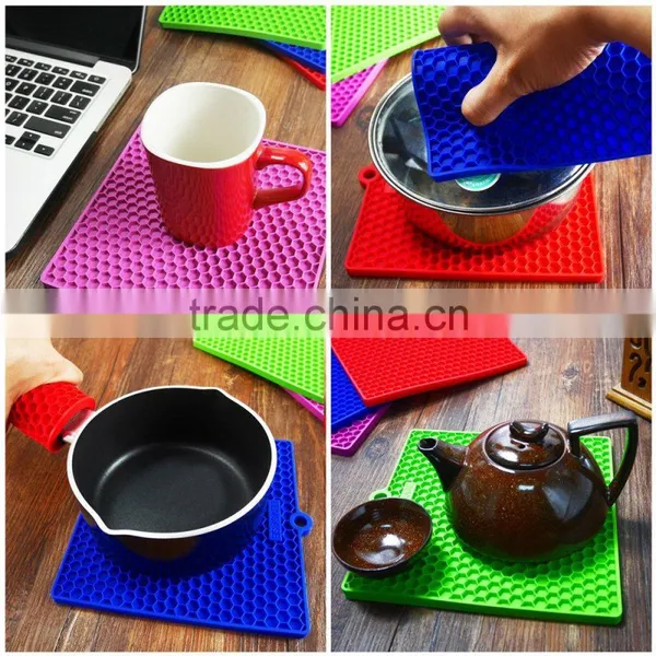 Manufacturer Silicone Pot Holder Mat Trivet Mat 7" x 7" Multipurpose Heat Resistance Hot Pad - Red Blue Green Purple photo-4