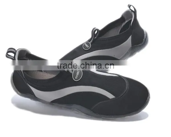 Outdoor Mesh Water Shoes Casual Fashion for Men Made in Jinjiang Factory, Adults Casual Shoes Relaxation on the Beach for Male photo-3