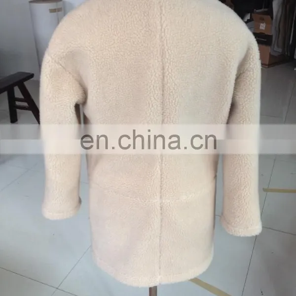 2015 Ladies Fake Fur and Fake Suede Bonding Jacket photo-3