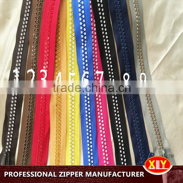 Shenzhen Xly Zipper Manufacturer , Fancy Diamond Zipper photo-3