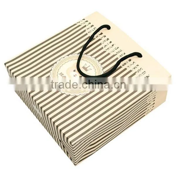 Fresh Flower And Stripe Small Paper Bag Shopping Bag photo-5