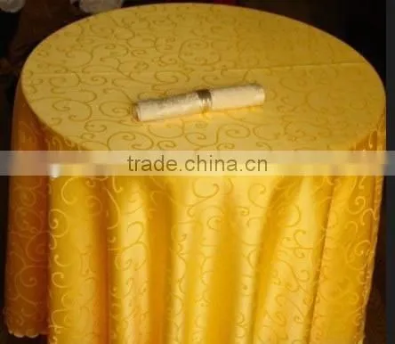 Banquet Antimacassar /table Cloth With Jacquard Design