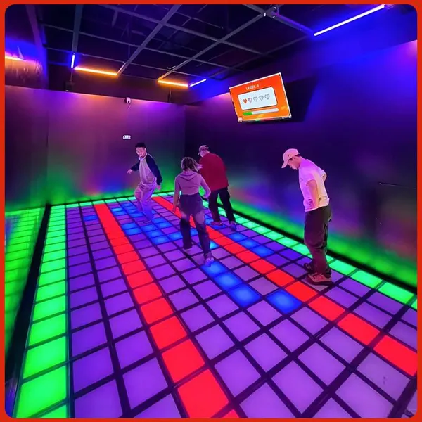 Interactive Led Glowing Floor Tiles for Jumping Grid Square Game, Gravity-sensing Equipment for Escape Room, Factory photo-2