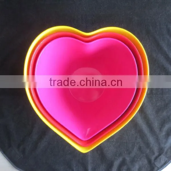 Heart Shape Plastic Mixing Bowl Set photo-2