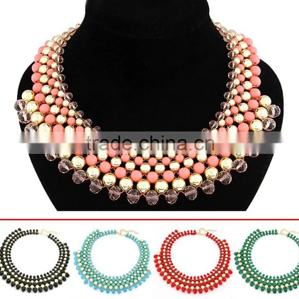 Fashion Jewelry Europe and America Fashion Elegant Shining All-match Crystal and Resin Alloy Charm& Statement Necklace in Stock photo-3