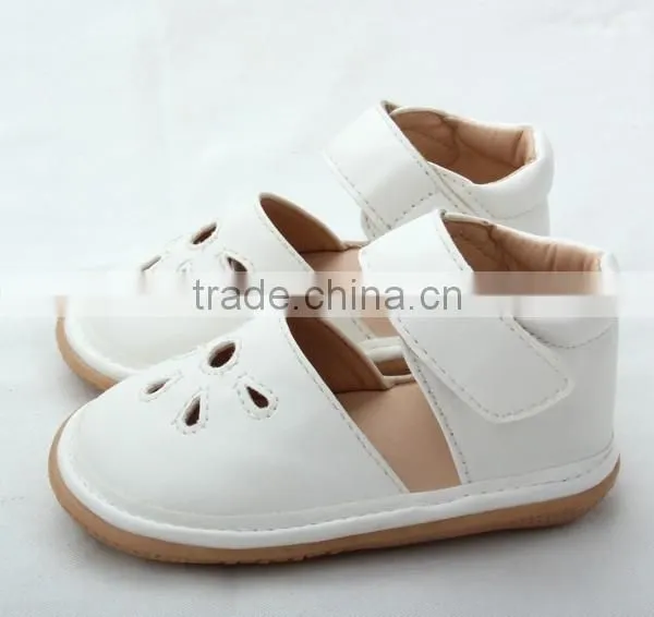 Shenzhen BabyHappy Hottest Fashion Toddler Squeaky Shoes photo-4