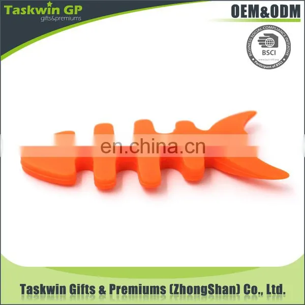 Custom Design Soft PVC Fish Bone Shape Wire Holder Clip photo-6