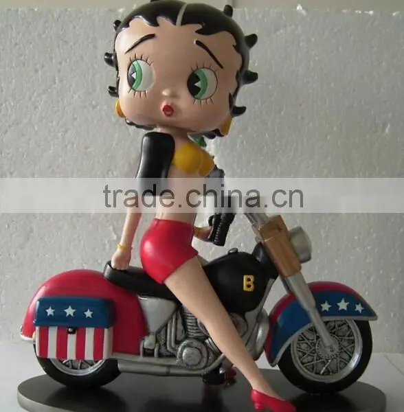 Polyreisn Betty Figurine, Betty With Moon photo-3