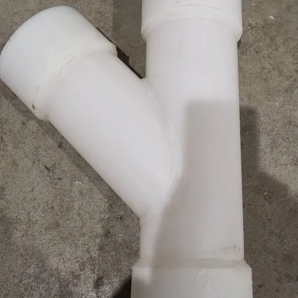Frpp Pipes for Discharging Oily Wastewater From the Central Kitchen of a Food Factory, With a Temperature Resistance Range From -20°c to 90°c photo-3