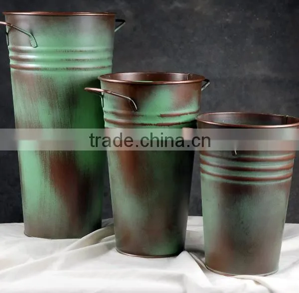 GARDEN PLANTER, METAL PLANTER, DECORATIVE PLANTER