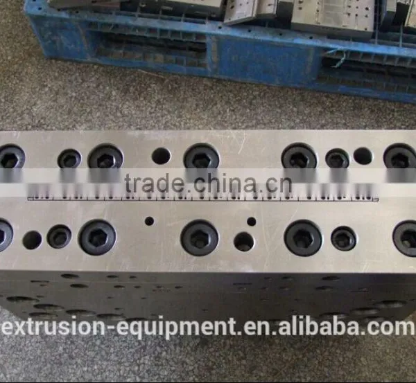 China Panel Mould Supplier to Provide and Manufacture Best Toolings photo-3