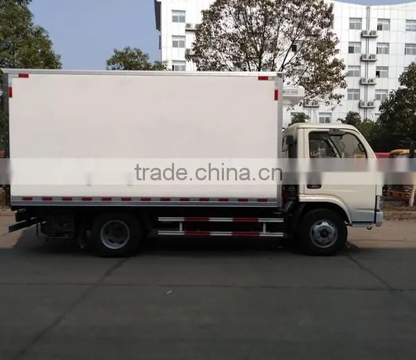 2016 NEW 3 Ton Small Cooling Van Refrigerated Freezer Truck for Sale photo-2