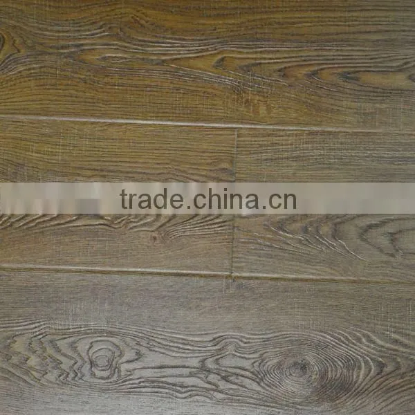 LAMINATE FLOOR WITH REAL WOOD GRAIN SURFACE photo-2